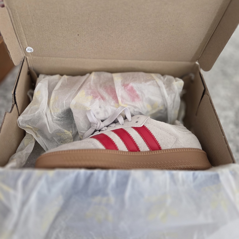 New adidas Samba XLG Women's Athletic Shoes in White, Red & Gum Bottom Sz 8.5 W - Picture 8 of 9